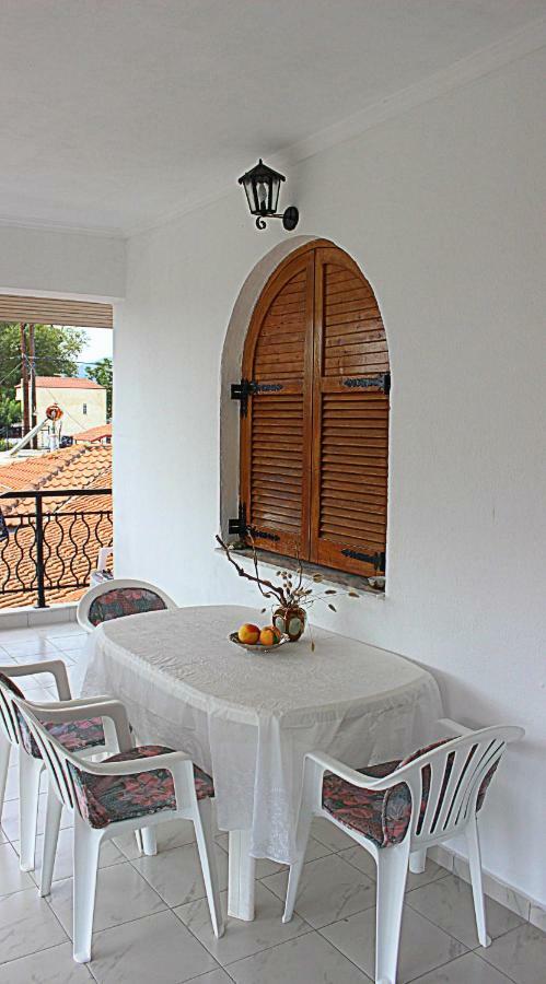 Cozy Asprovalta Home By The Sea Exterior foto